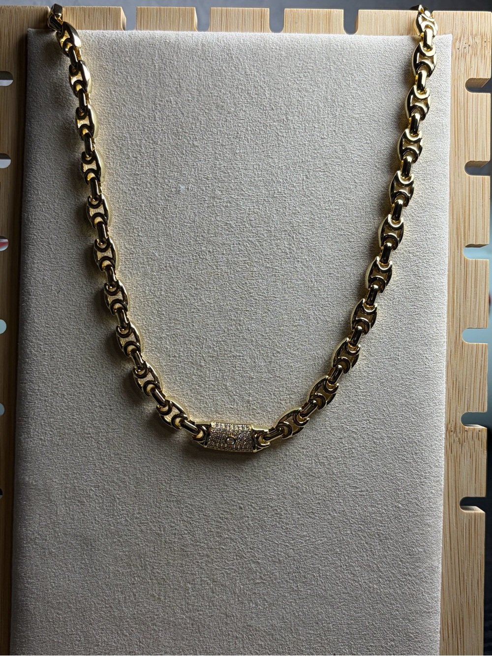 Gold Link Necklace with Pavé Accent - Women Jewelry